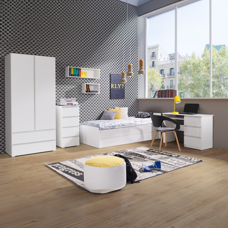 Biurko COSMO w kolorze białym ustawione w nowoczesnym pokoju młodzieżowym – idealne do nauki, pracy i organizacji przestrzeni.jpg