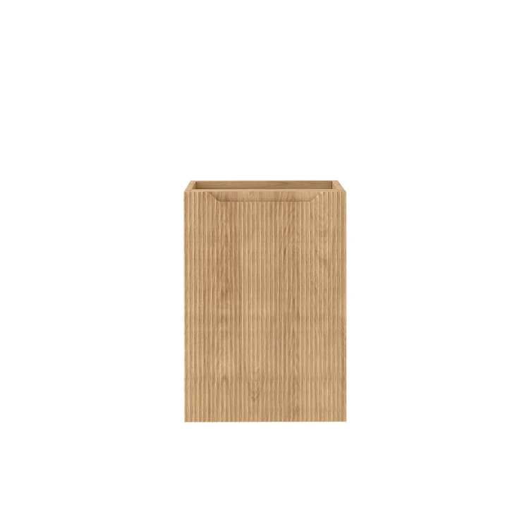 NOVE_40_hikora_front kopia.jpg
